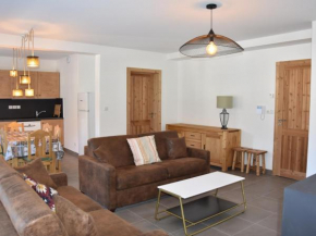 Bel appartement avec terrasse, proche du téléphérique et centre aquatique à Pralognan-la-Vanoise - FR-1-464-205